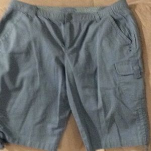 Gloria Vanderbilt Shorts size 8